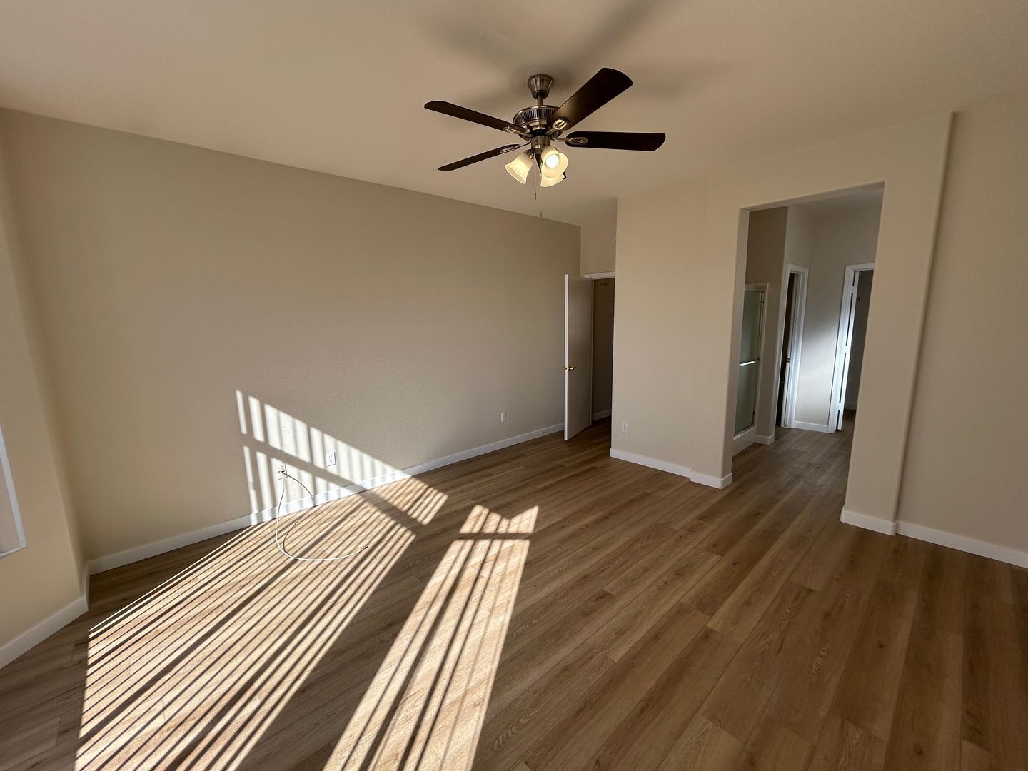 Nicely updated 2 bedroom / 2 bathroom home in Sun City West (age restricted community) ready for immediate move-in !! property image