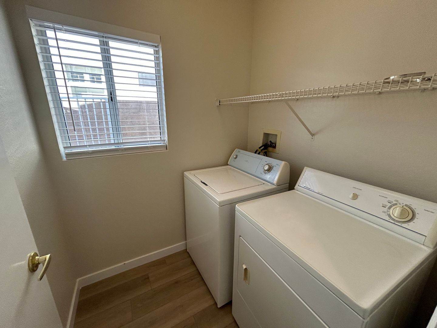 Nicely updated 2 bedroom / 2 bathroom home in Sun City West (age restricted community) ready for immediate move-in !! property image
