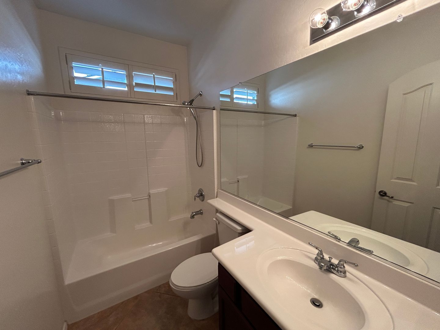 Incredible 6 bedrooms/3.5 bathrooms/ Loft (plus Casita) ready for June 10th Move in! property image