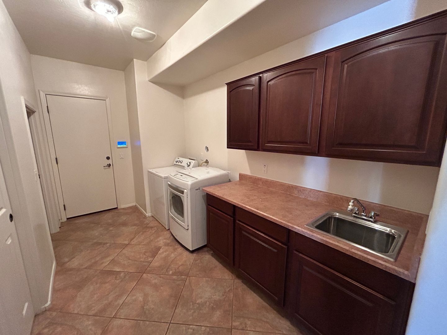 Incredible 6 bedrooms/3.5 bathrooms/ Loft (plus Casita) ready for June 10th Move in! property image