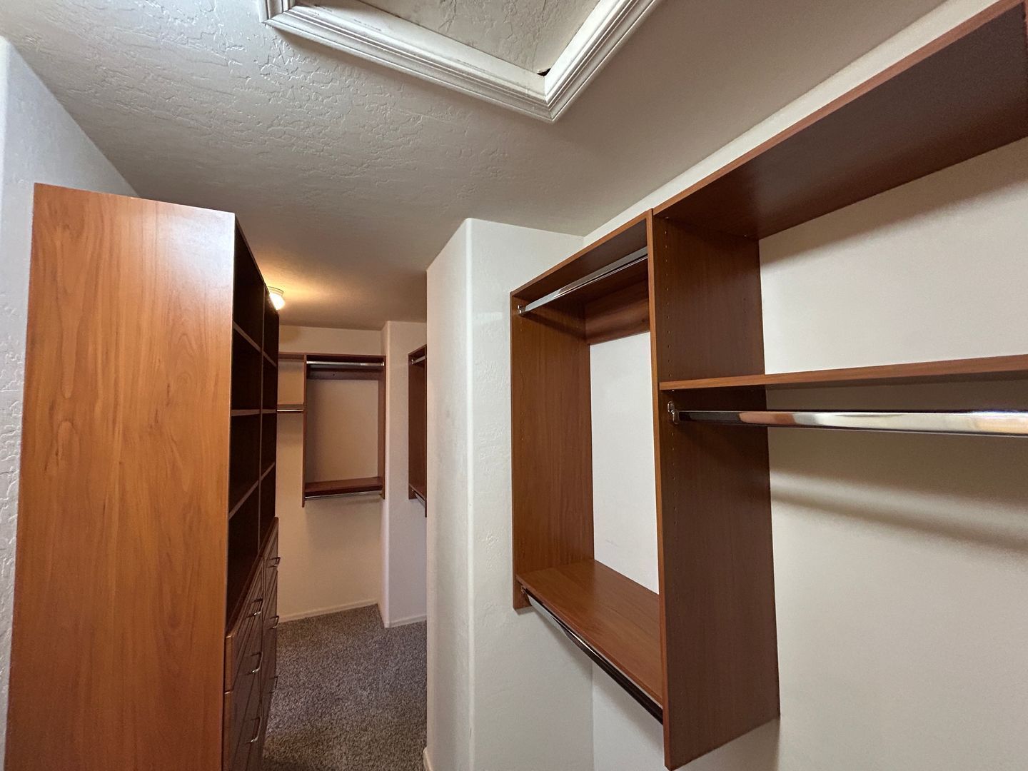Incredible 6 bedrooms/3.5 bathrooms/ Loft (plus Casita) ready for June 10th Move in! property image