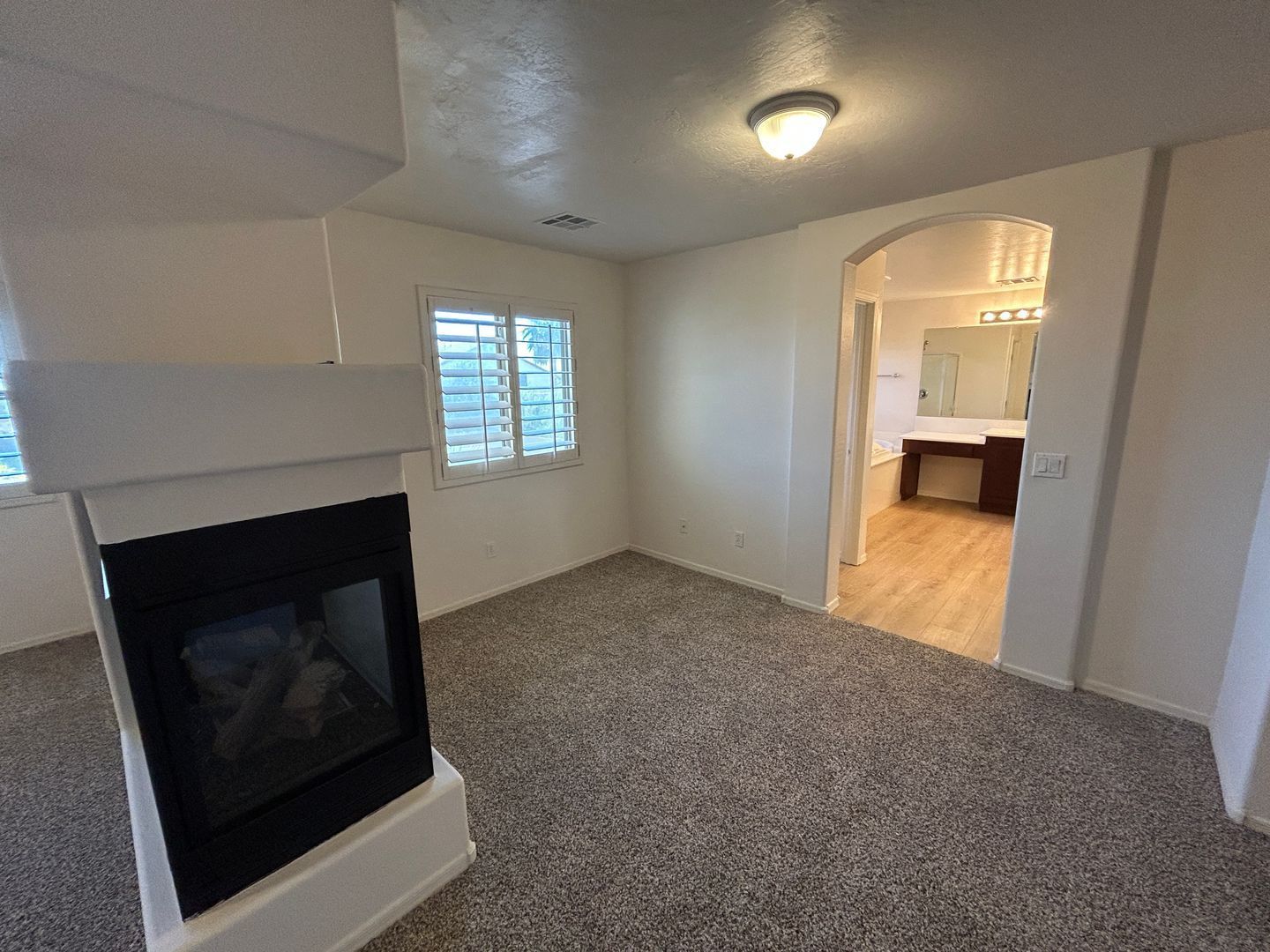 Incredible 6 bedrooms/3.5 bathrooms/ Loft (plus Casita) ready for June 10th Move in! property image