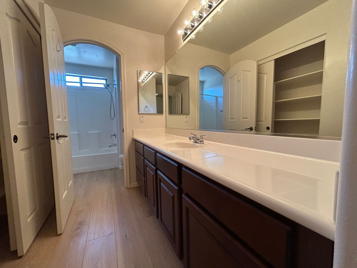 Incredible 6 bedrooms/3.5 bathrooms/ Loft (plus Casita) ready for June 10th Move in! property image