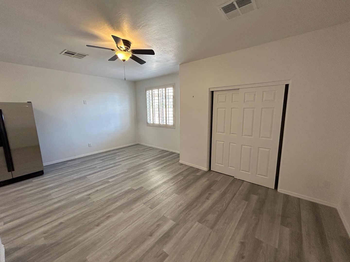 Incredible 6 bedrooms/3.5 bathrooms/ Loft (plus Casita) ready for June 10th Move in! property image