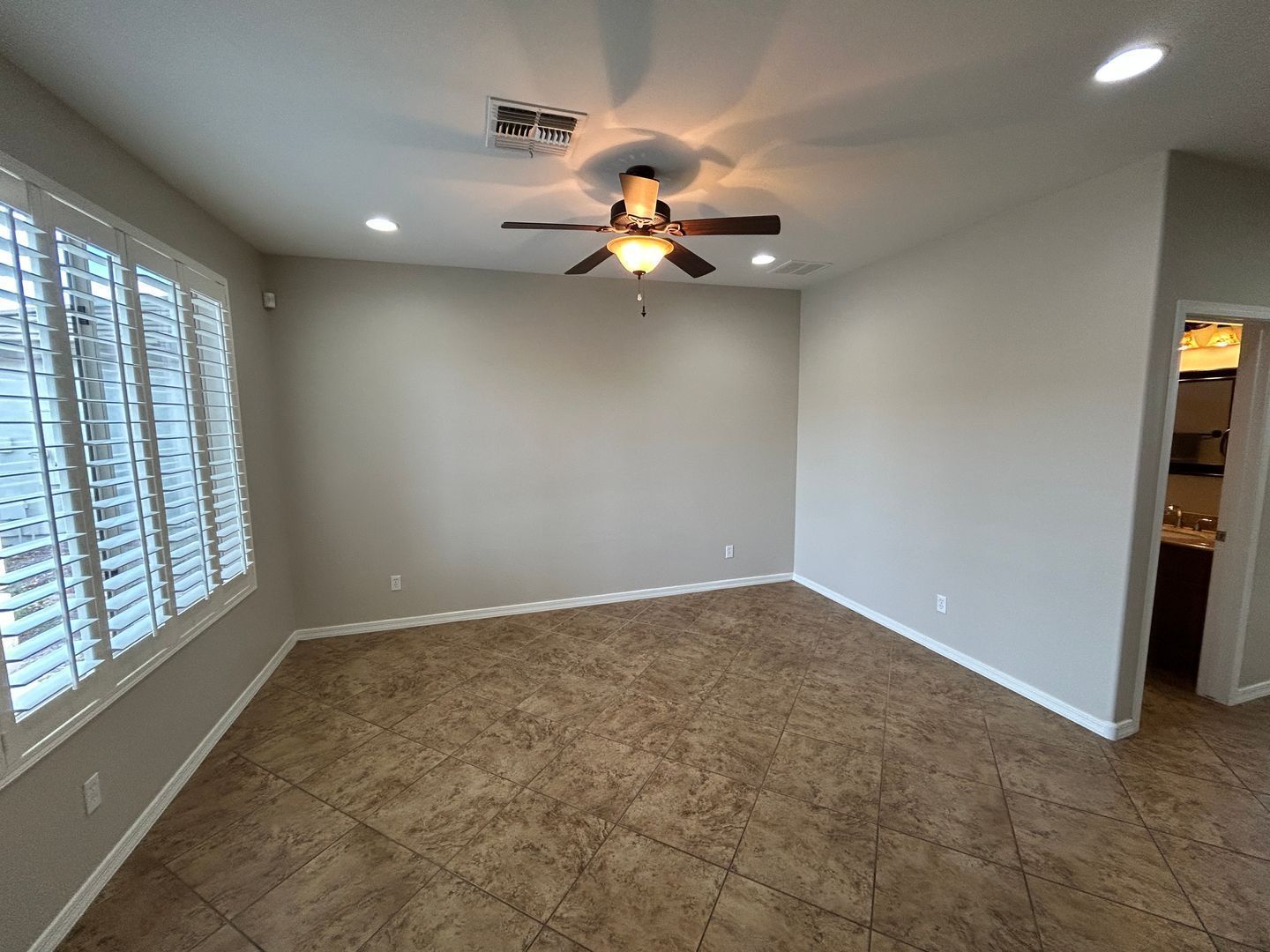 Location Location !!  Beautiful 5 bedroom / 3 bathroom home in Stetson Valley ready for immediate move in !! property image