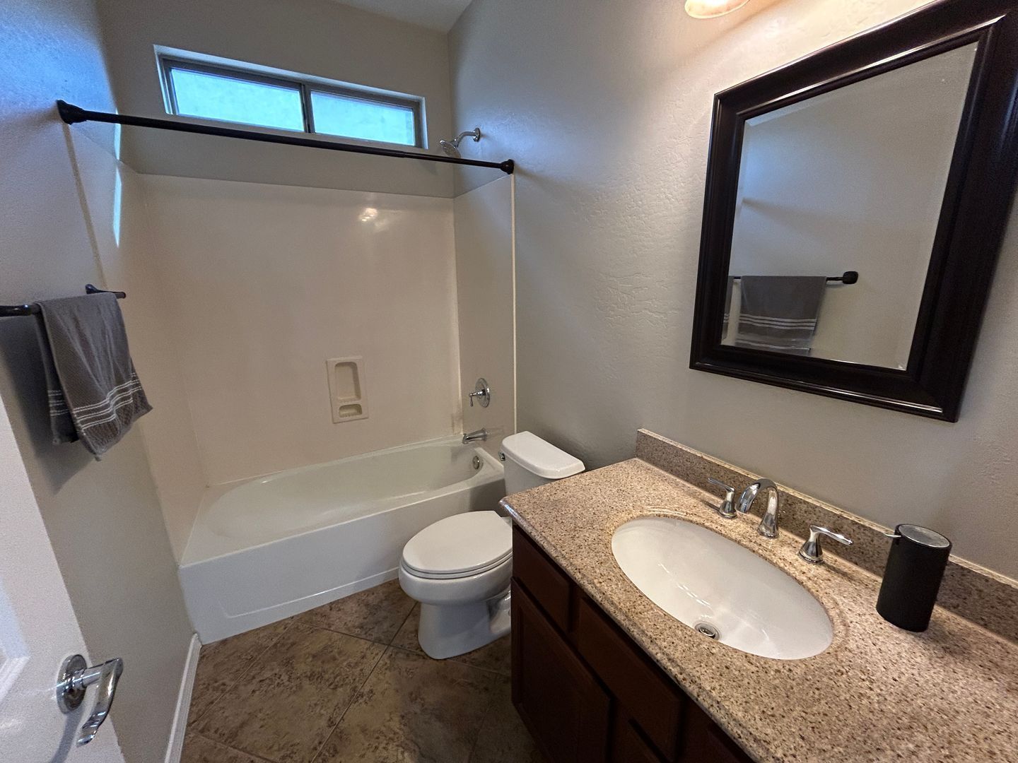 Location Location !!  Beautiful 5 bedroom / 3 bathroom home in Stetson Valley ready for immediate move in !! property image