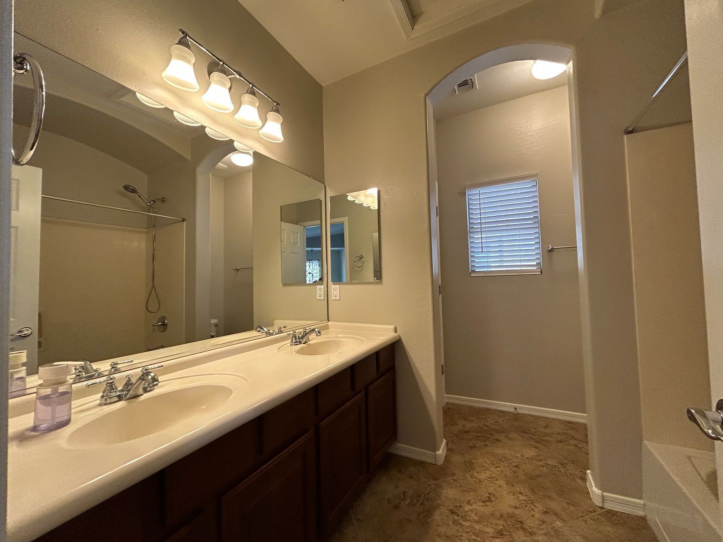 Location Location !!  Beautiful 5 bedroom / 3 bathroom home in Stetson Valley ready for immediate move in !! property image