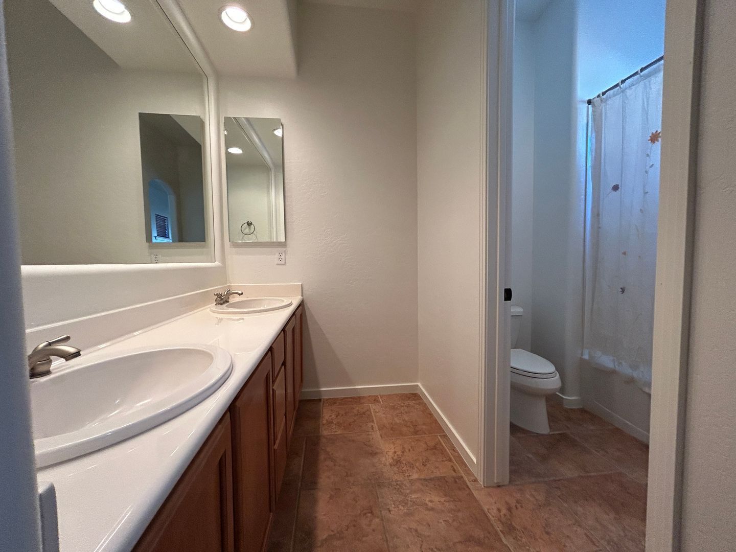 Fantastic Home with pool/spa location in Litchfield Park ready for early June move in! property image