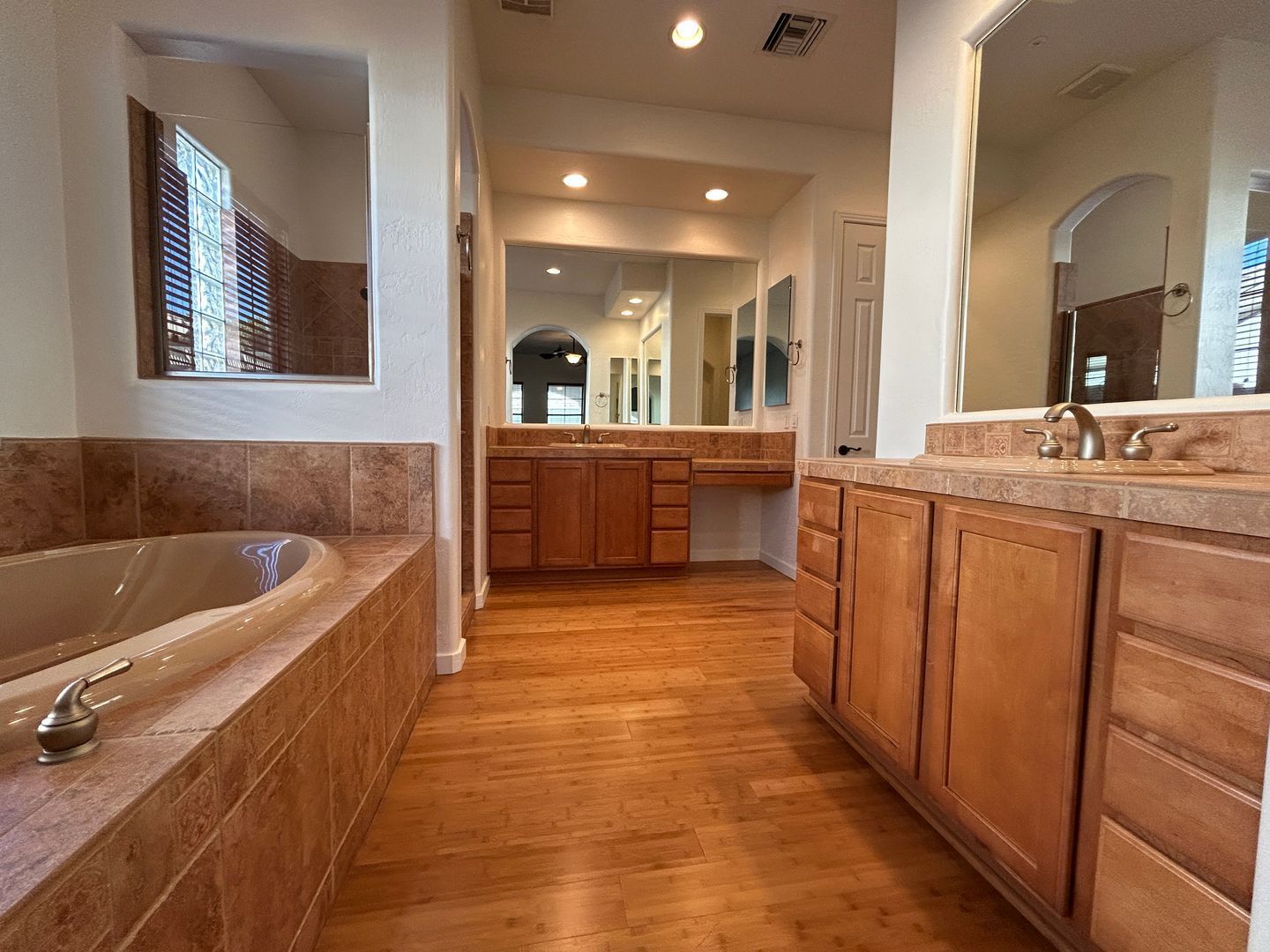 Fantastic Home with pool/spa location in Litchfield Park ready for early June move in! property image