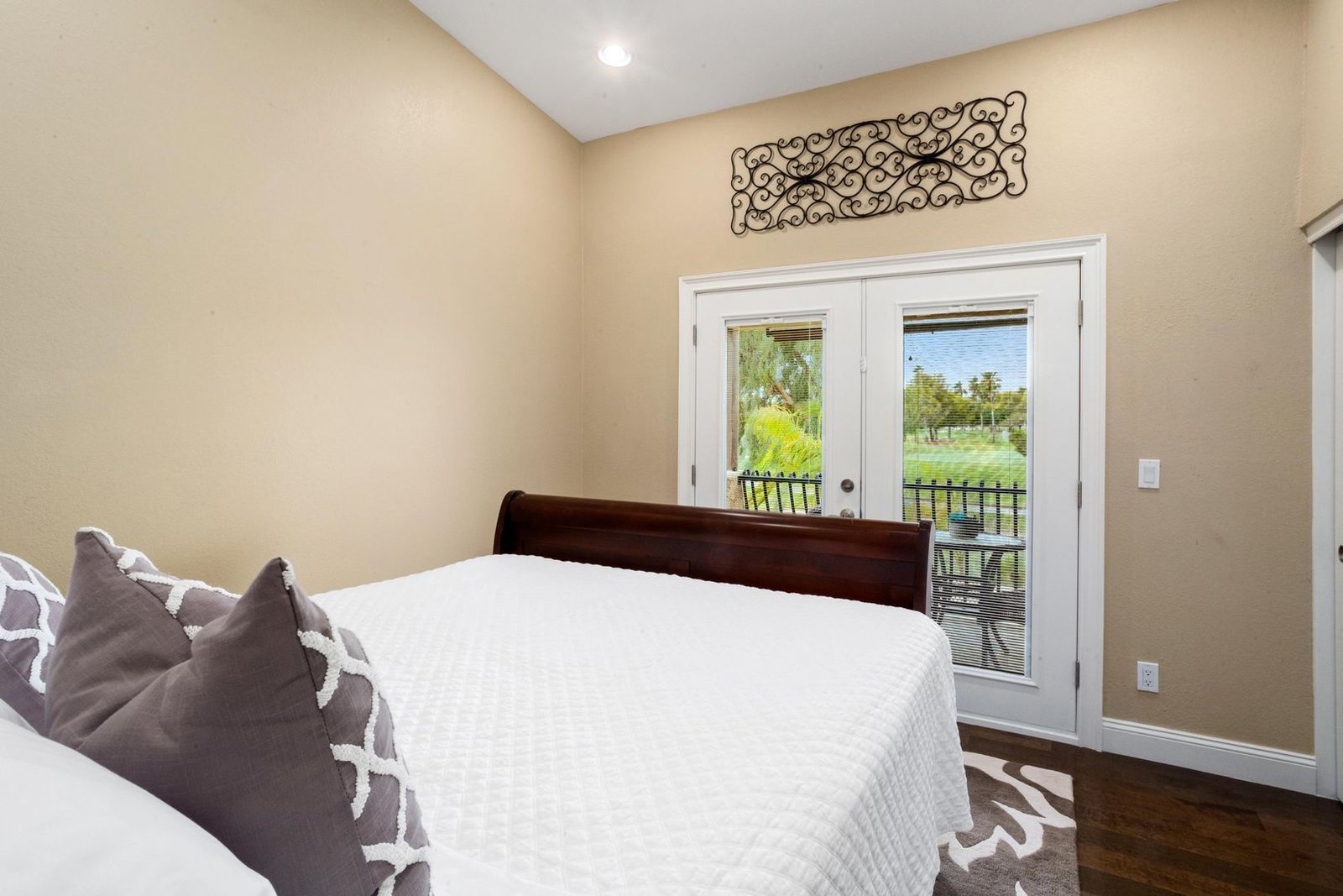 Beautiful Arrowhead Ranch - Golf Course Lot (4 beds/2.5 baths)- ready for early July move-in property image