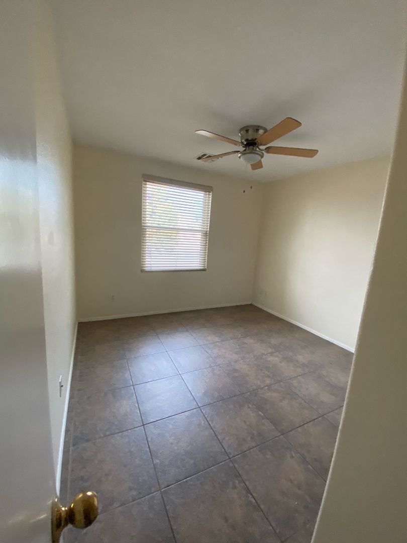 4 bedroom 2 bath home in Citrus Point is available for an early Julu Move in! property image