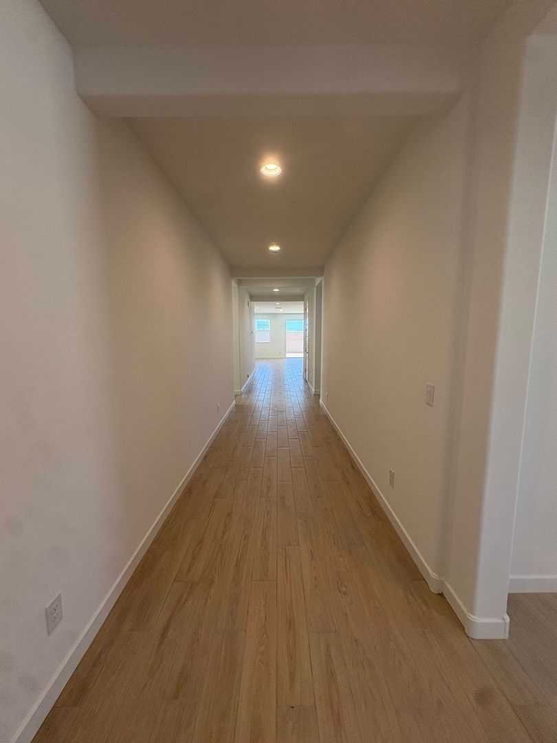 Brand New Litchfield Park Home - 4 Bed /3 bath, ready for immediate move-in! property image